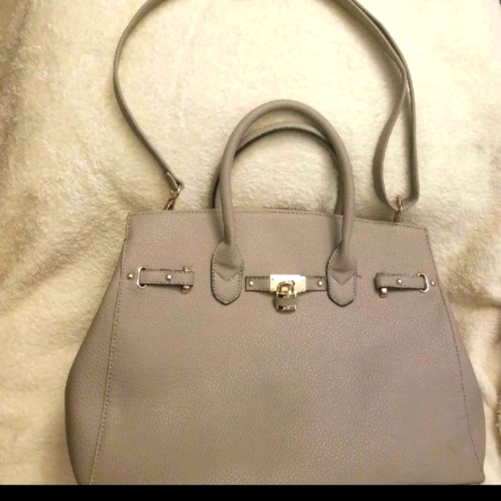 Large tan tote